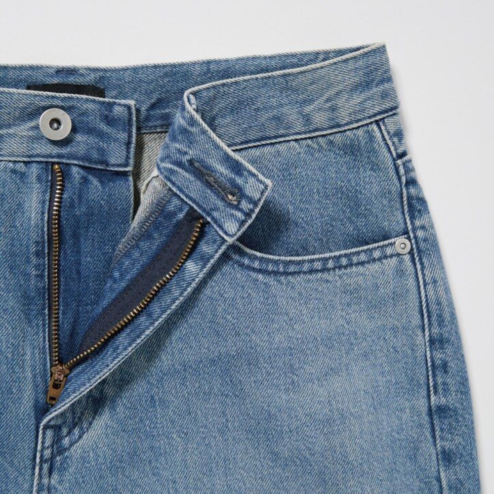 Jean Uniqlo Larges Leg Tapered Femme Grise O9571324 – Image 5