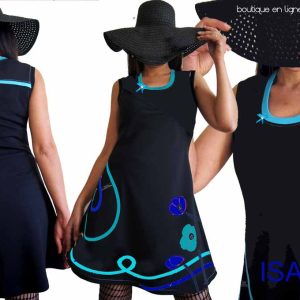 Robe noire fleurie turquoise bleu électrique chic fantaisie