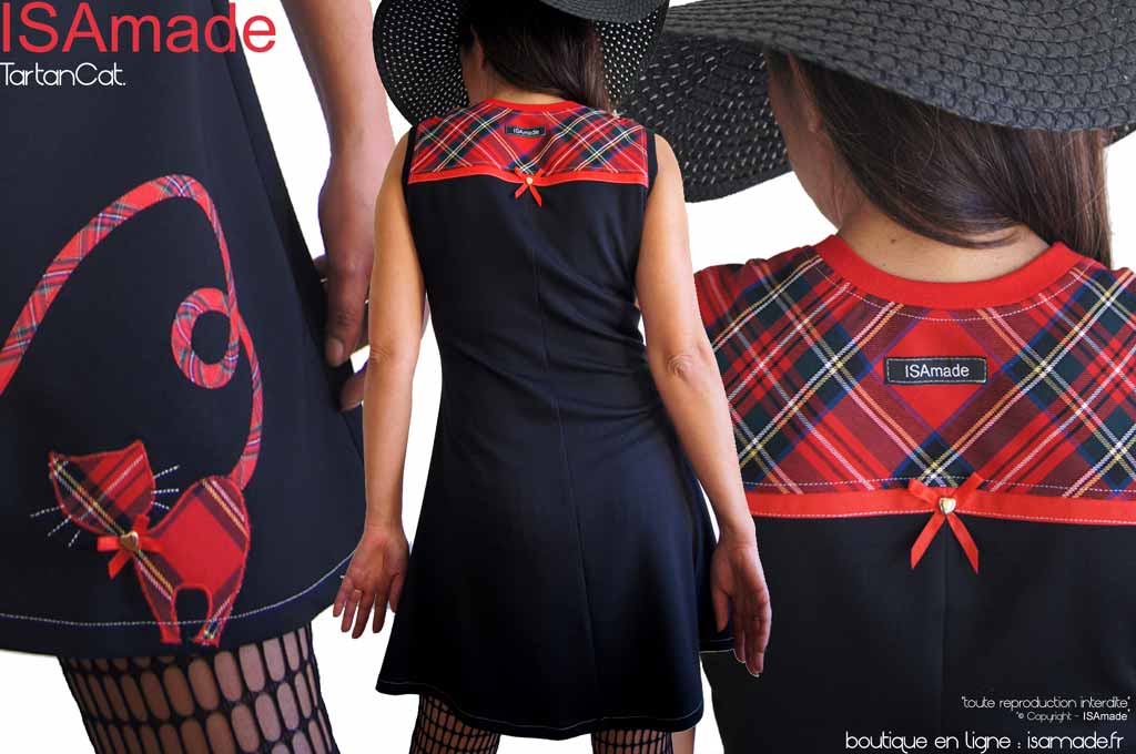 Robe Chat noire Rouge carreaux écossais tartan créateur – Image 2