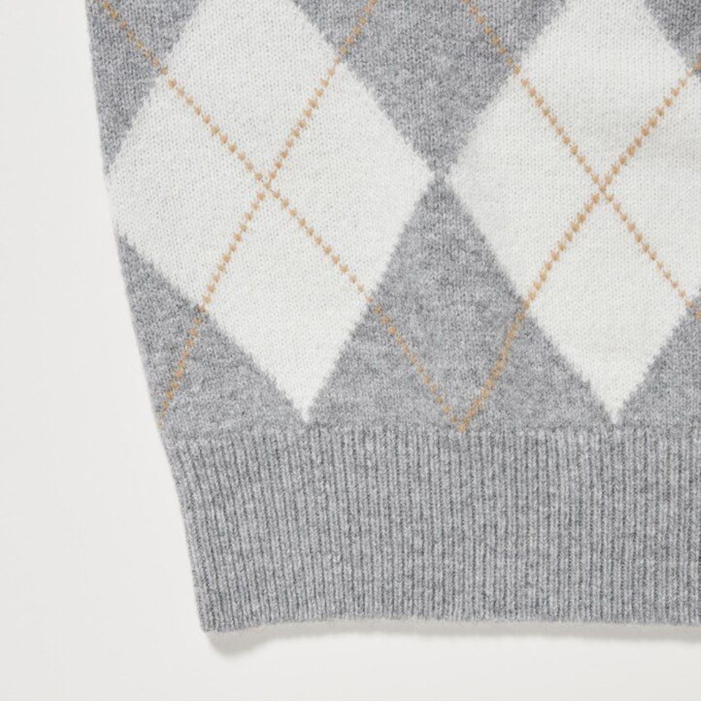 Pull Uniqlo Premium Lambswool Argyle Crew Neck Femme Grise Clair Q2910358 – Image 6