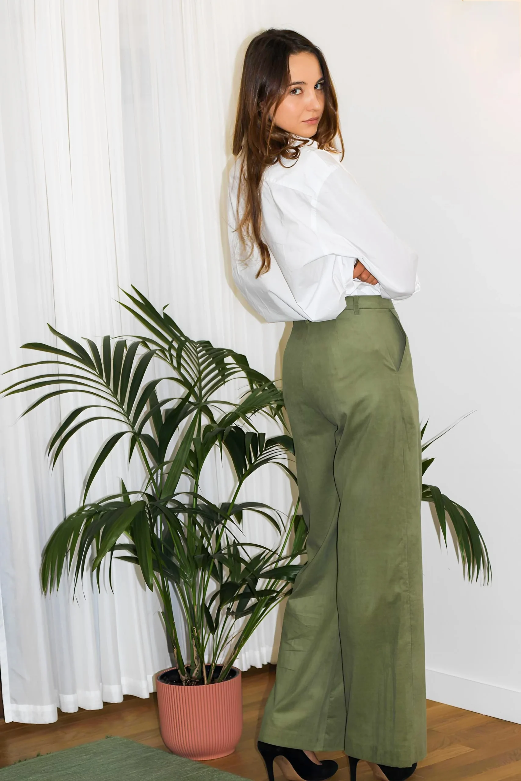 Pantalon Agathe - Pistache Buttes-Chaumont – Image 2