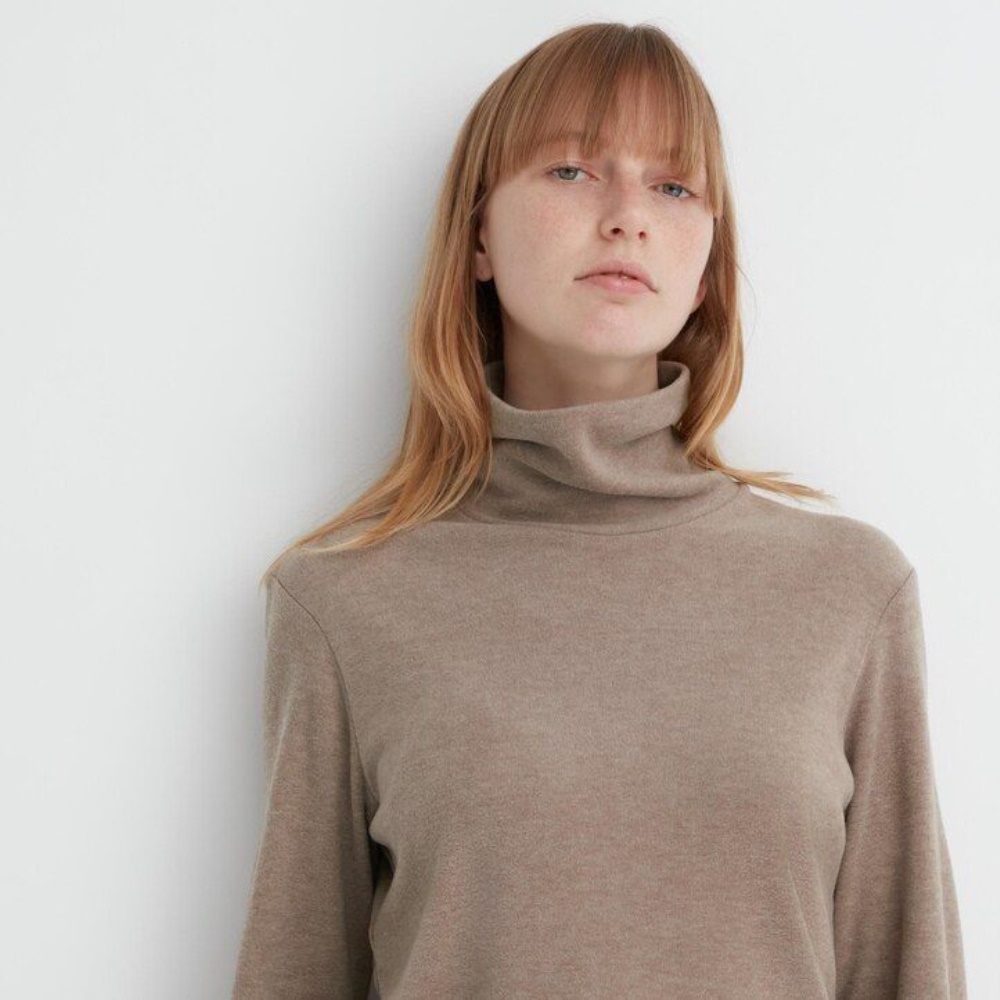 T Shirts Uniqlo Heattech Fleece Turtleneck Long Sleeved Thermal Femme Rouge F8169427 – Image 4
